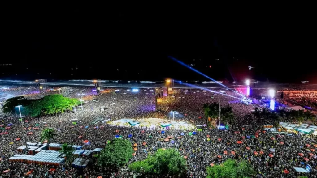 Lady Gaga Copacabana