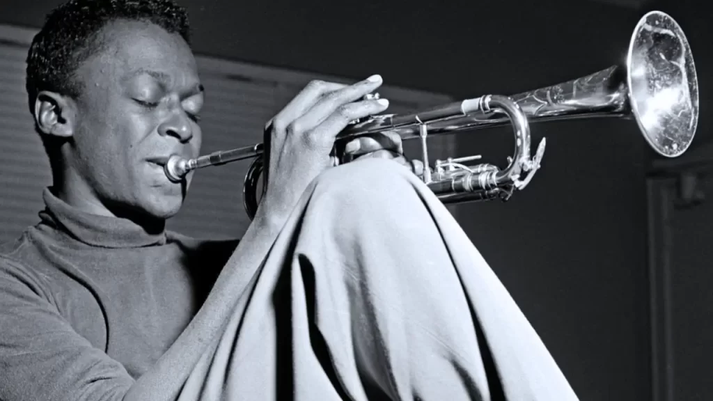 NOTÍCIAS DA SEMANA - MILES DAVIS